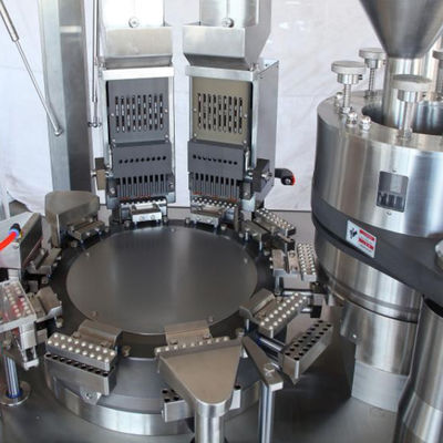 Máquina de rellenar de la cápsula completamente automática del control del PLC con la pantalla táctil de la marca de Alemania Siemens